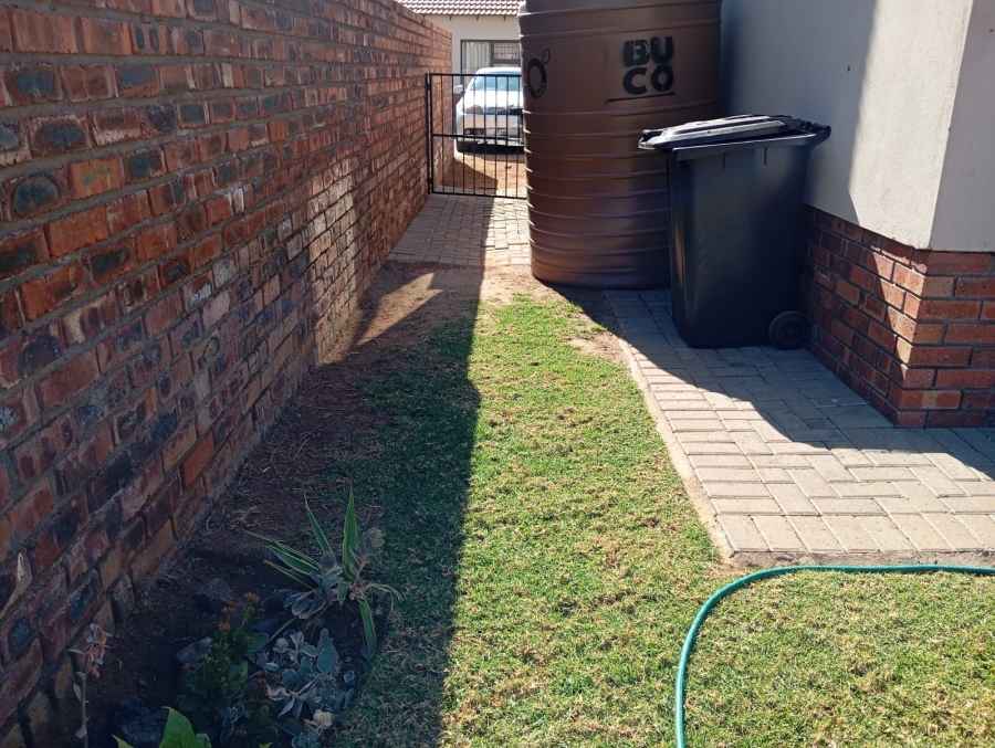 3 Bedroom Property for Sale in Waterval East North West